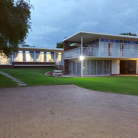 Goedgedacht Guestrooms Почефструм Екстер'єр фото