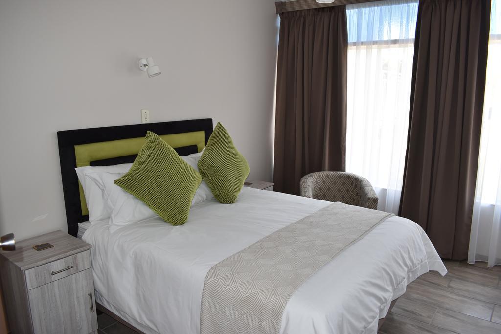 Goedgedacht Guestrooms Почефструм Екстер'єр фото